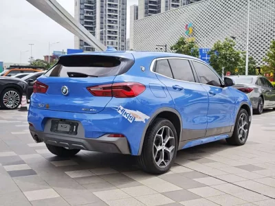 BMW X2