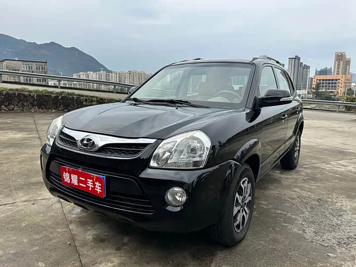Hyundai Tucson L