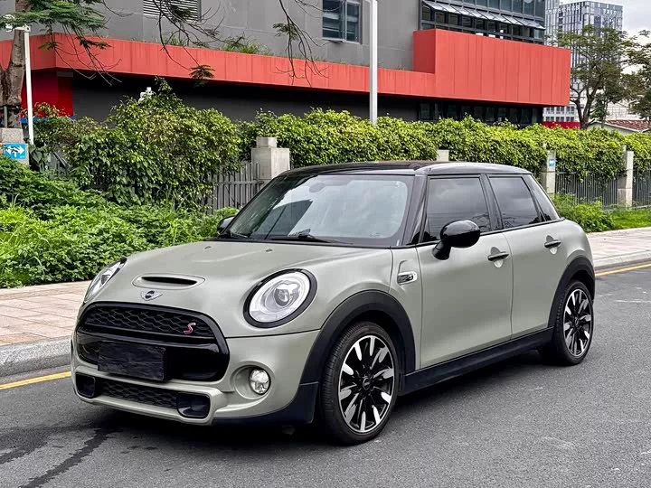 MINI 