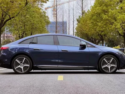 Mercedes-Benz EQE