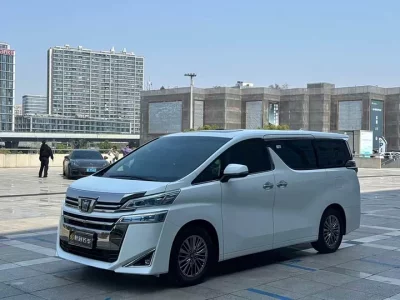 Toyota Crown Wellfire