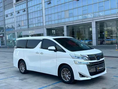 Toyota Crown Wellfire