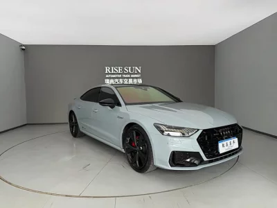 Audi A7L