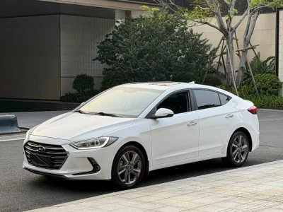 Hyundai Elantra Lingdong