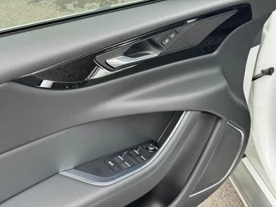 Jaguar XEL