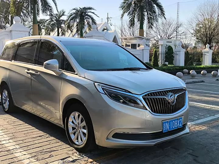 Buick GL8