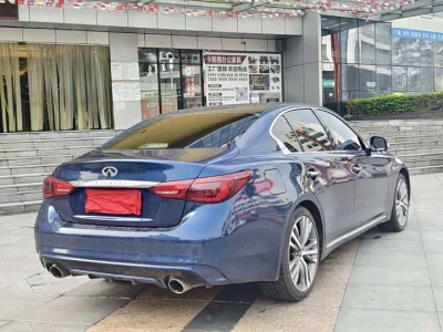 Infiniti Q50L