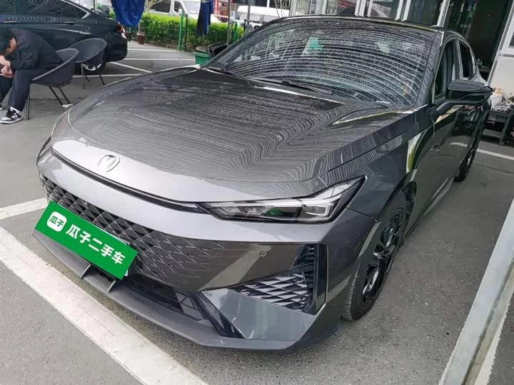 Changan UNI-V