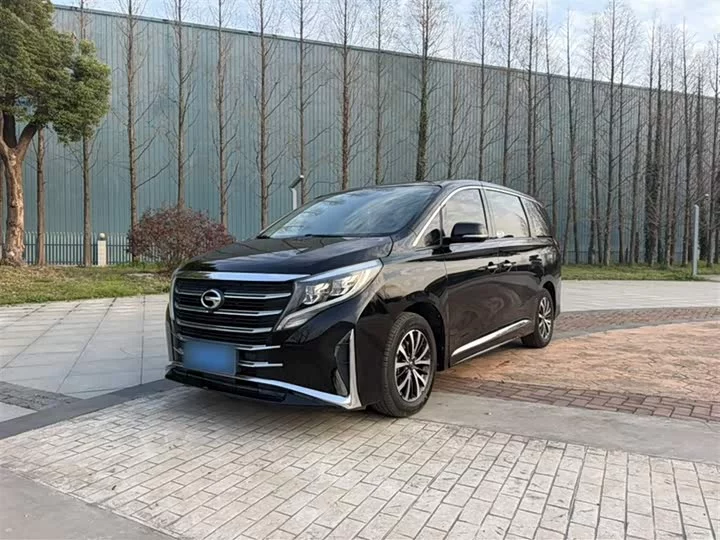 GAC Trumpchi M8