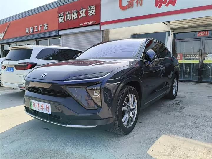 NIO EC6
