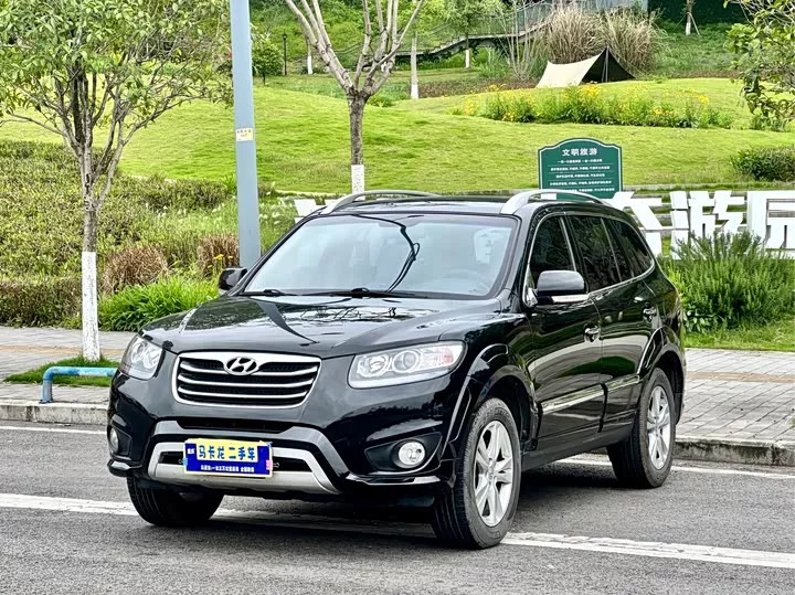 Hyundai Santa Claus Classic