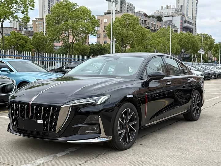 Hongqi H6