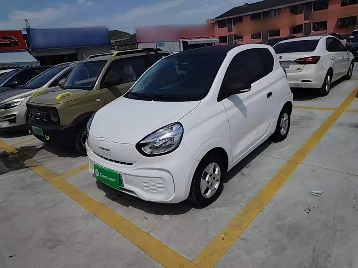 Roewe CLEVER by Colwei