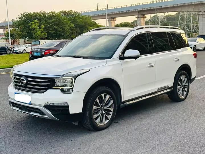 GAC Trumpchi GS8