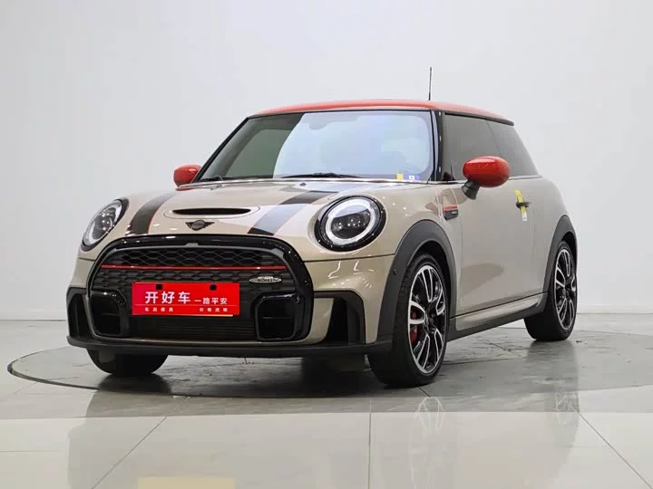 MINI JCW