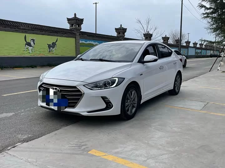 Hyundai lead