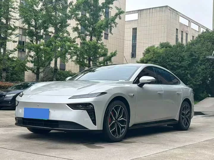 Dongfeng eπ007