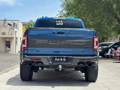 Ford F-150 Raptor