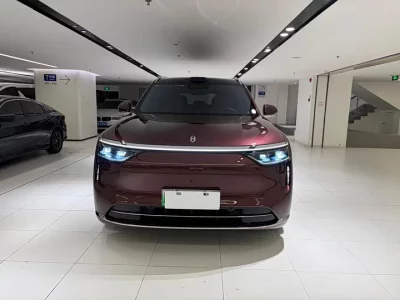 AITO QJM8