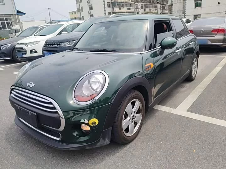 MINI 