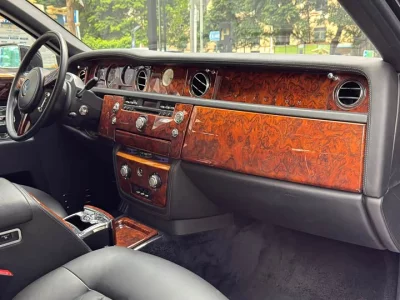 Rolls Royce Phantom