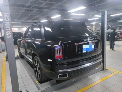 Rolls Royce Cullinan