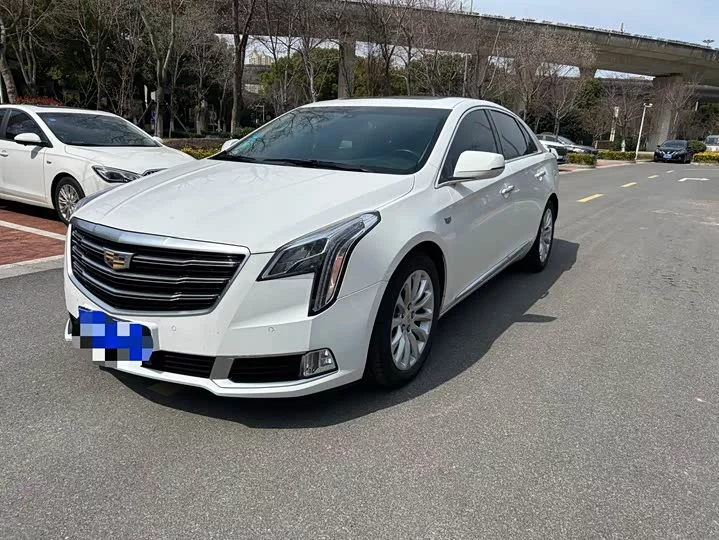 Cadillac XTS