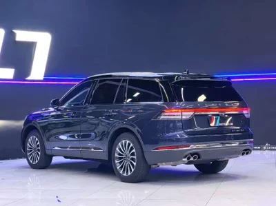 Lincoln Aviator