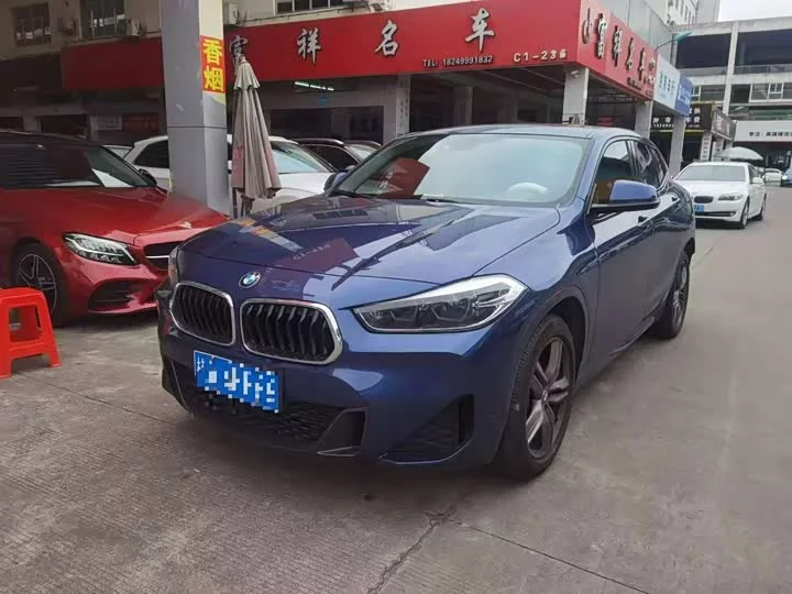 BMW X2