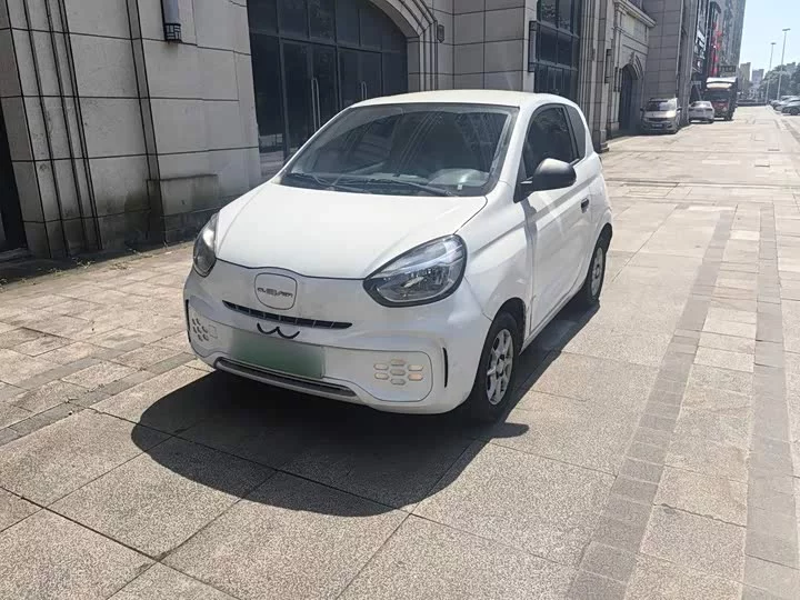 Roewe CLEVER by Colwei