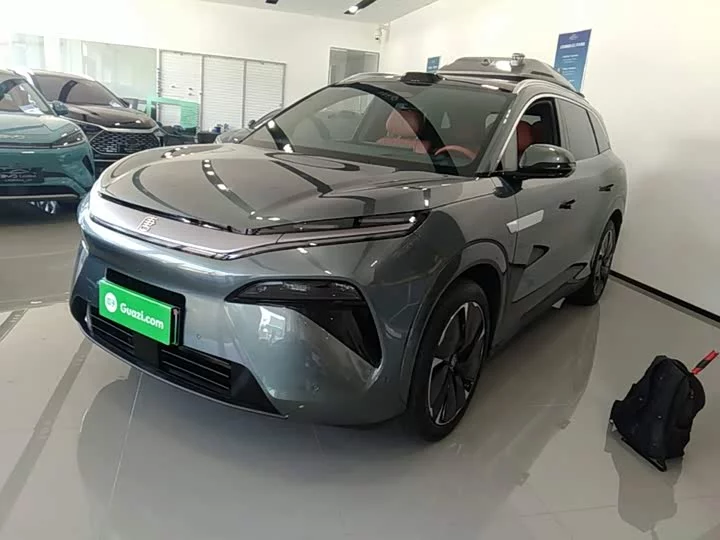 BYD Tang L