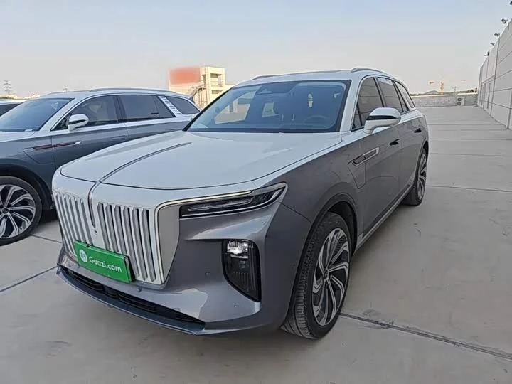 Hongqi E-HS9