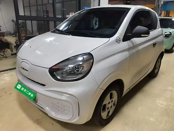 Roewe CLEVER by Colwei