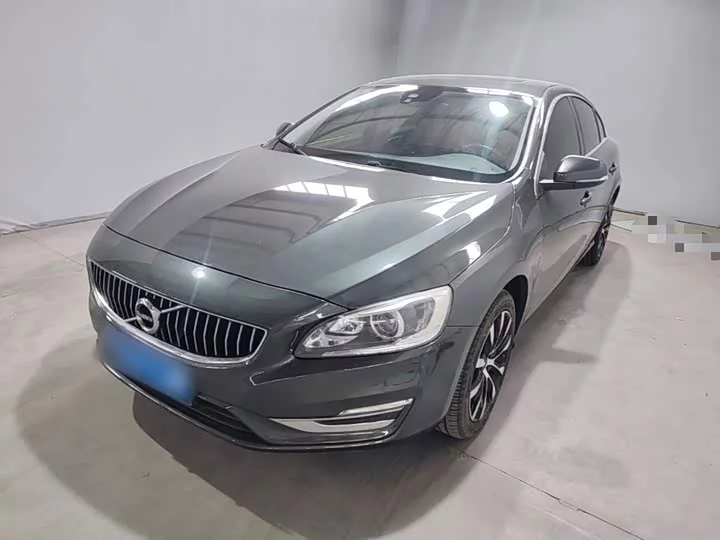 Volvo S60