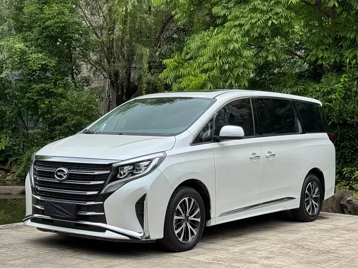 GAC Trumpchi M8