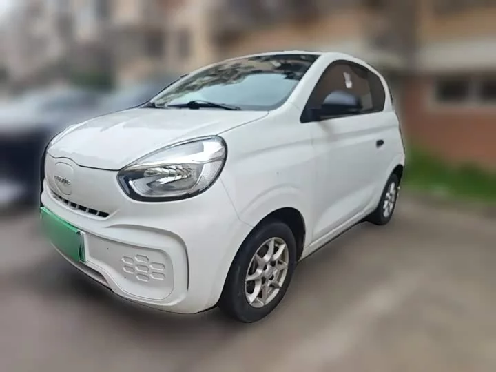 Roewe CLEVER by Colwei