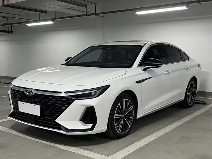Chery Arrizo 8