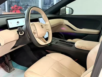 NIO ET5