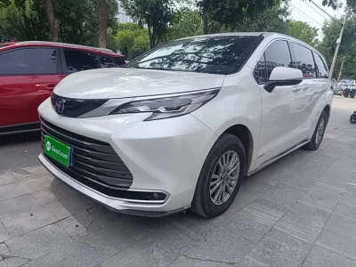 Toyota Sienna SIENNA