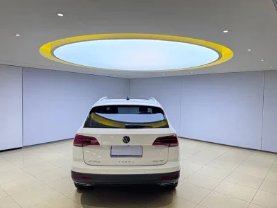 Volkswagen Tharu