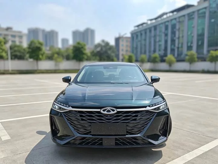 Chery Arrizo 8