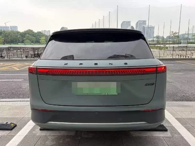 XPeng G9