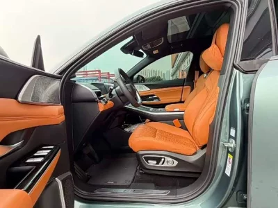 XPeng G9
