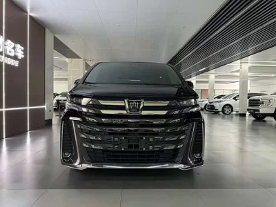 Toyota Crown Wellfire