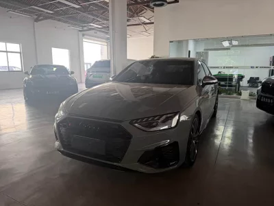 Audi S4