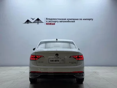 Volkswagen Sagitar