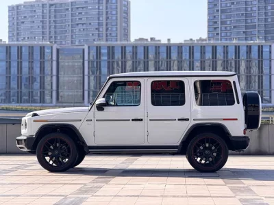 Mercedes-Benz G-rated