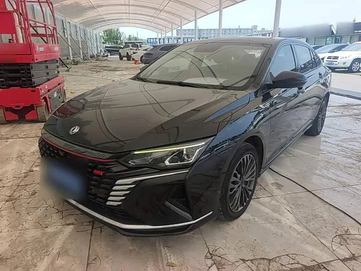 Dongfeng Yixuan MAX