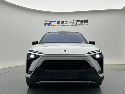 NIO ES8