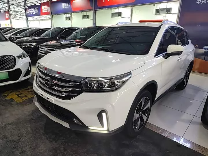 GAC Trumpchi GS4